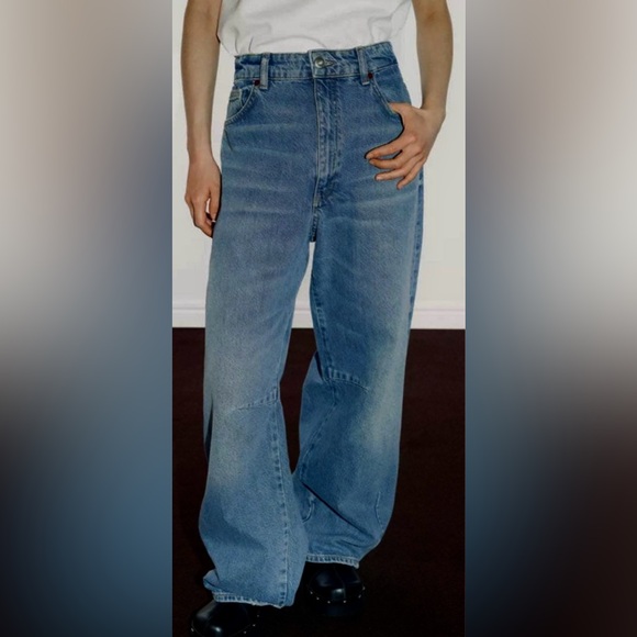 Zara Denim - Zara High-waist Barrel Jeans size 32 US 0